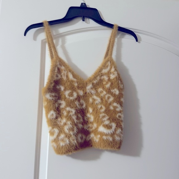 Forever 21 Tops - Forever 21 top Free WHEN BUNDLED WITH A PURCHASE ITEM- animal print tank top